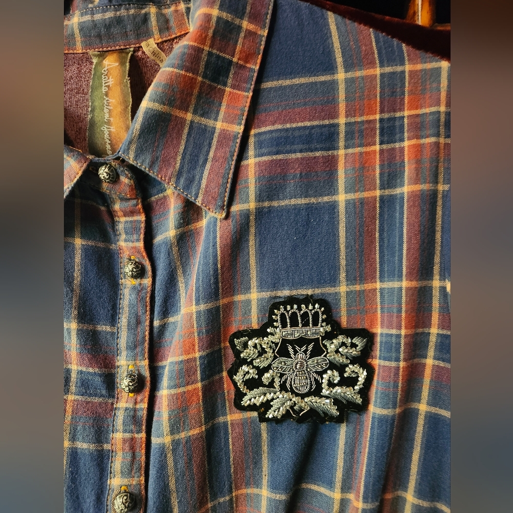 Aratta Silent Journey plaid button front long top - Picture 2 of 6